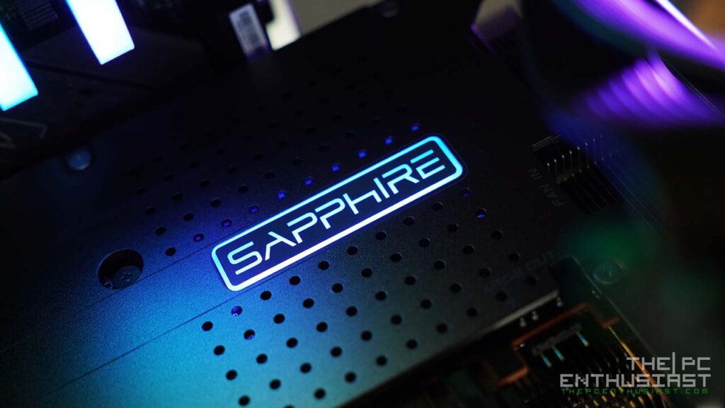 sapphire rx 7900 gre nitro+ rgb lighting back